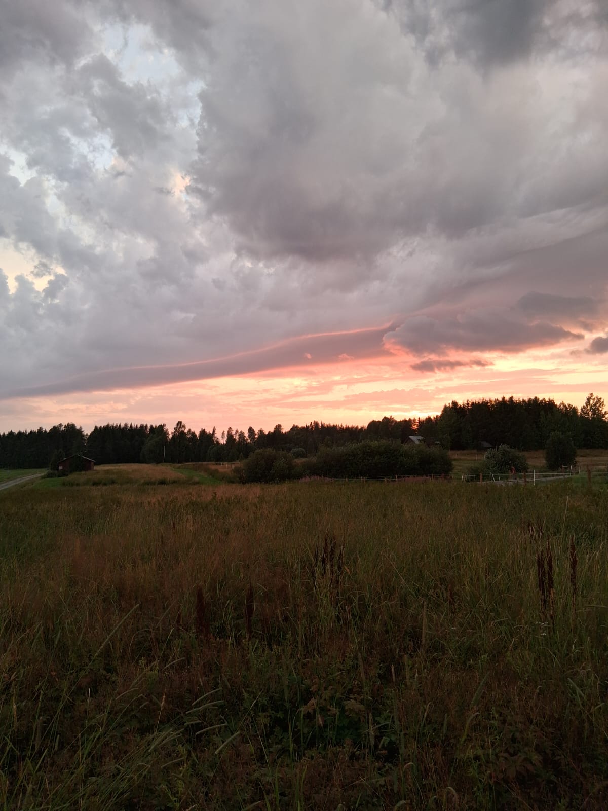 Zonsondergang bij ons in Noord-Zweden